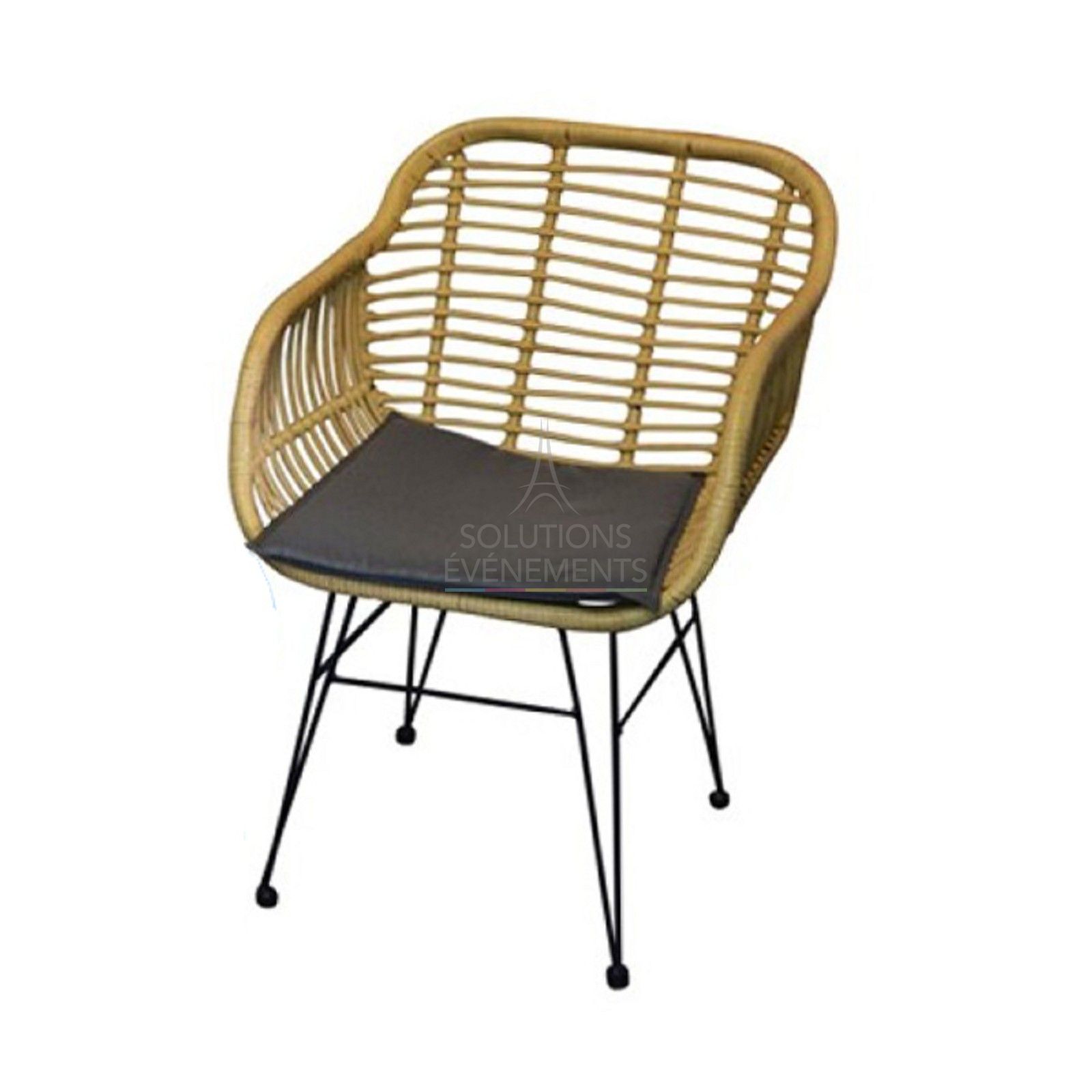 Rental of natural wicker and rattan style armchairs