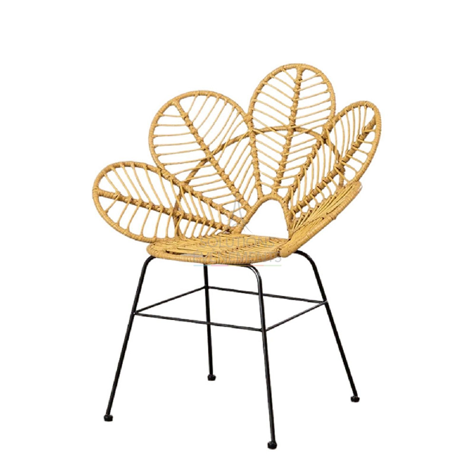 Rental of synthetic wicker and flower-shaped armchair.